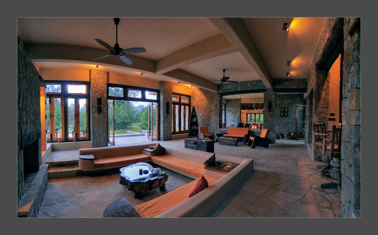 Kanha Earth Lodge Mandlā Extérieur photo