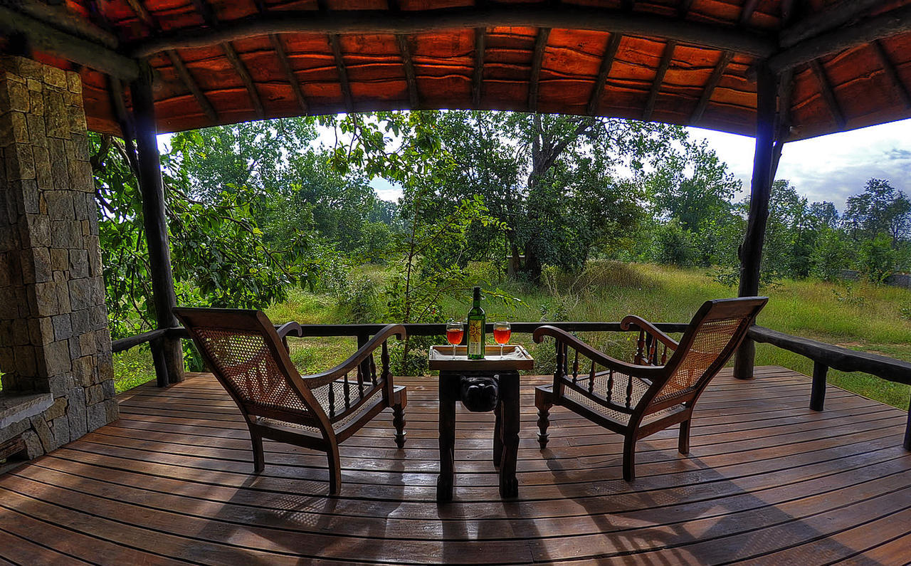 Kanha Earth Lodge Mandlā Extérieur photo